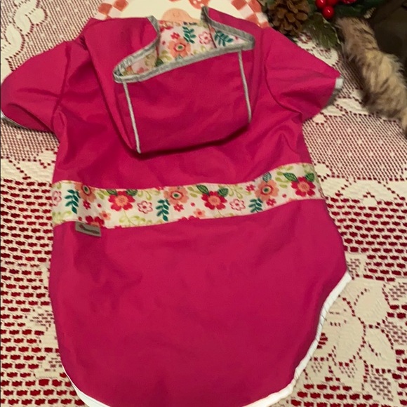 Reversible Raincoat For 🐶 - Picture 2 of 7